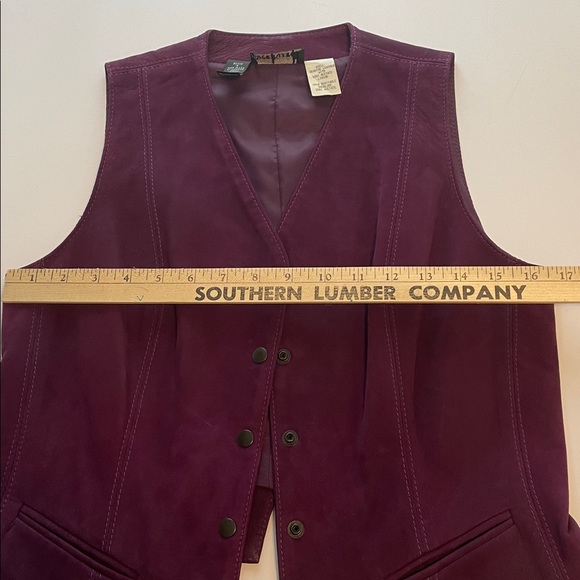 Anne Klein II Y2K mulberry suede snap front vest top petite 4 - Picture 10 of 11